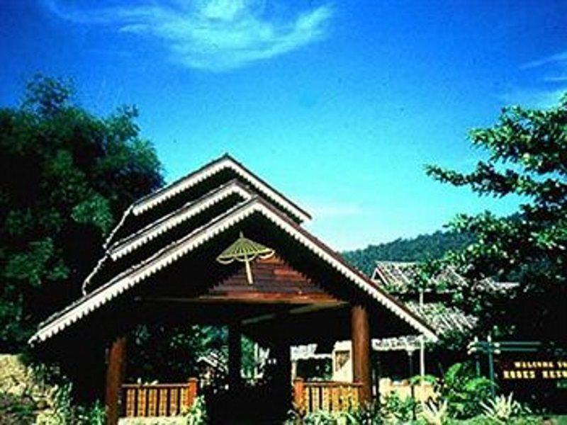 Rooks Holiday Hotel & Resort Mae Hong Son Exterior foto