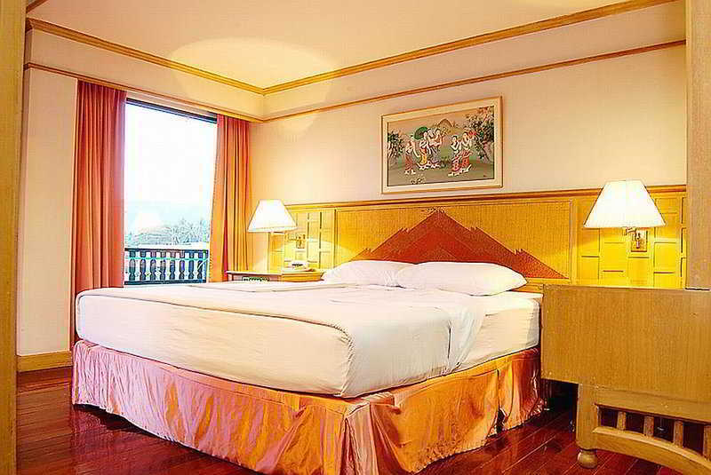 Rooks Holiday Hotel & Resort Mae Hong Son Exterior foto